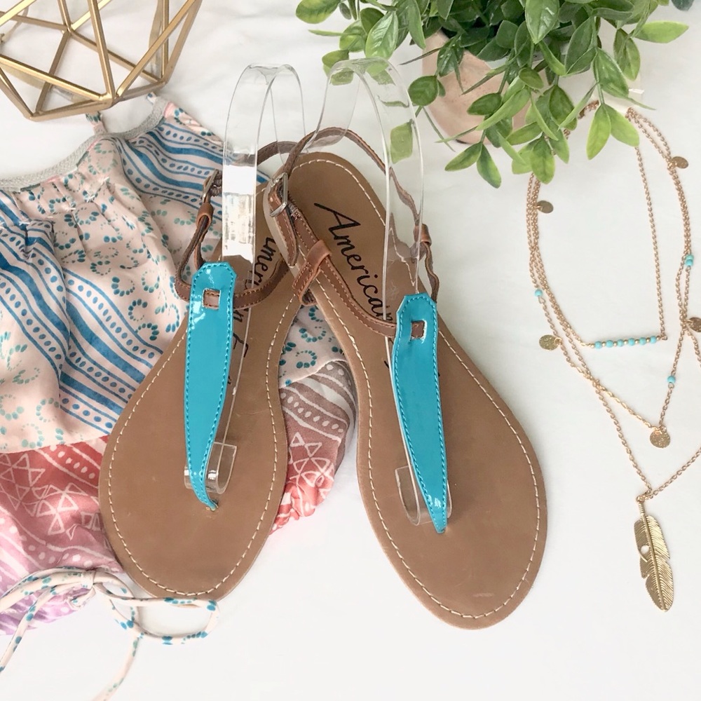 American Eagle Sandals